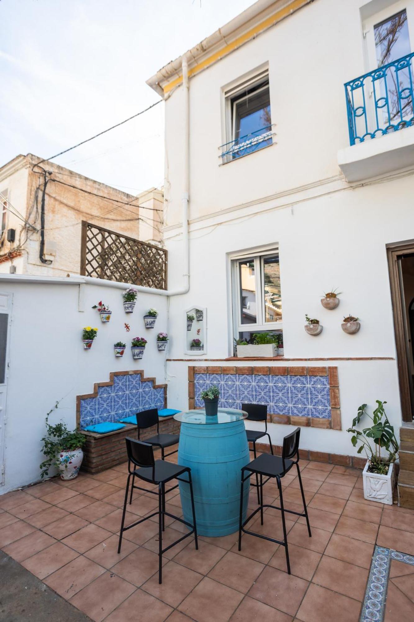 Naim Guest House Malaga Centro Luaran gambar