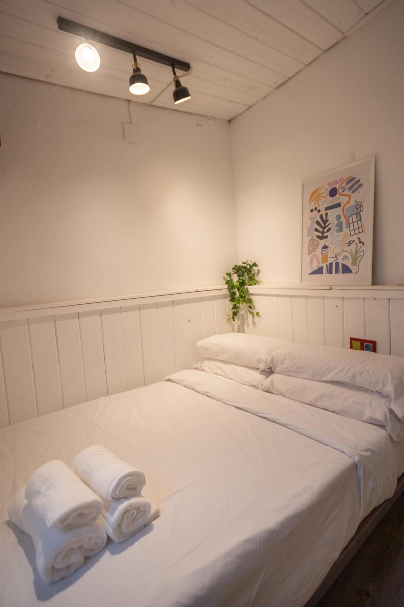 Naim Guest House Malaga Centro Luaran gambar