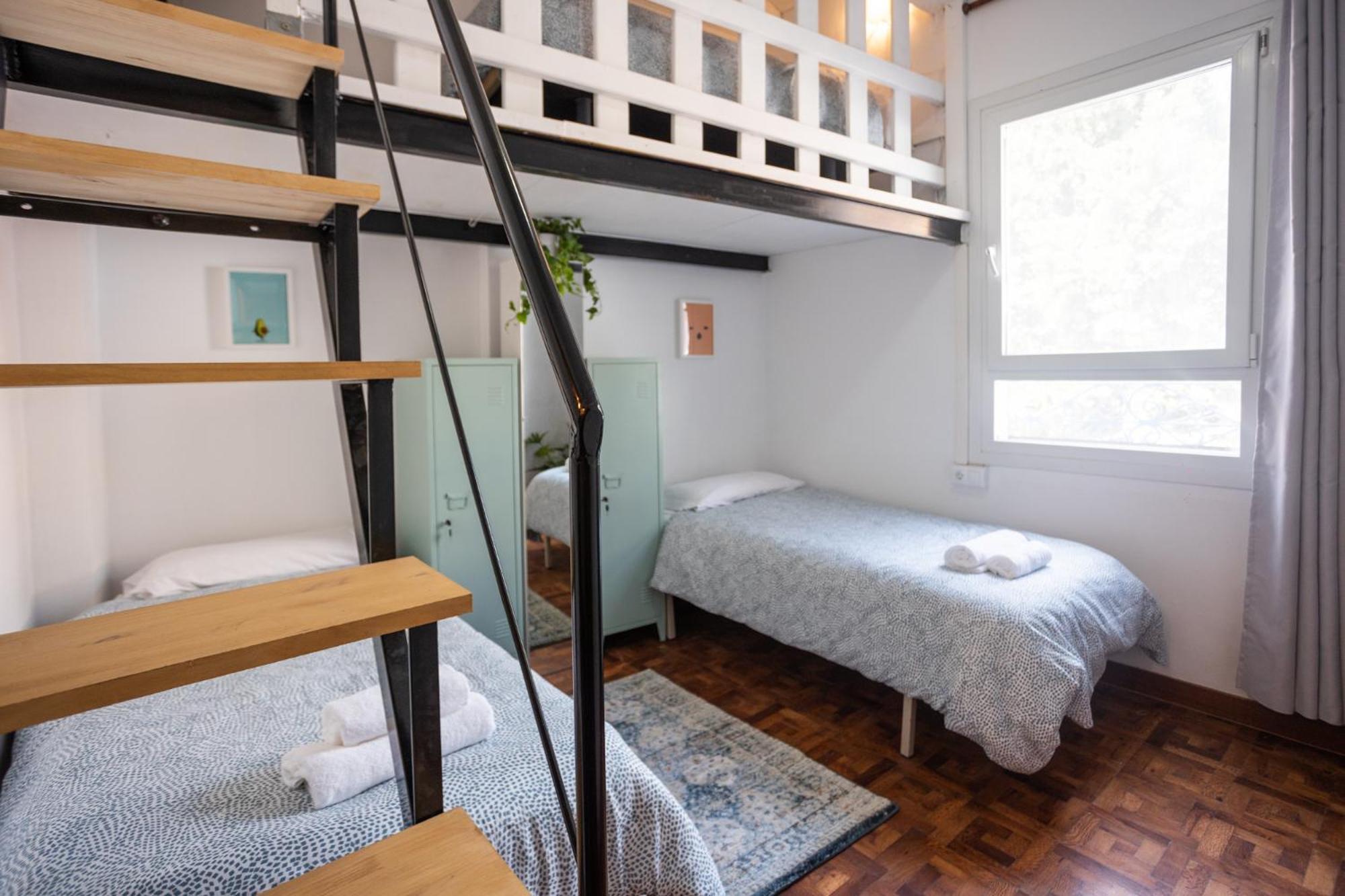 Naim Guest House Malaga Centro Luaran gambar