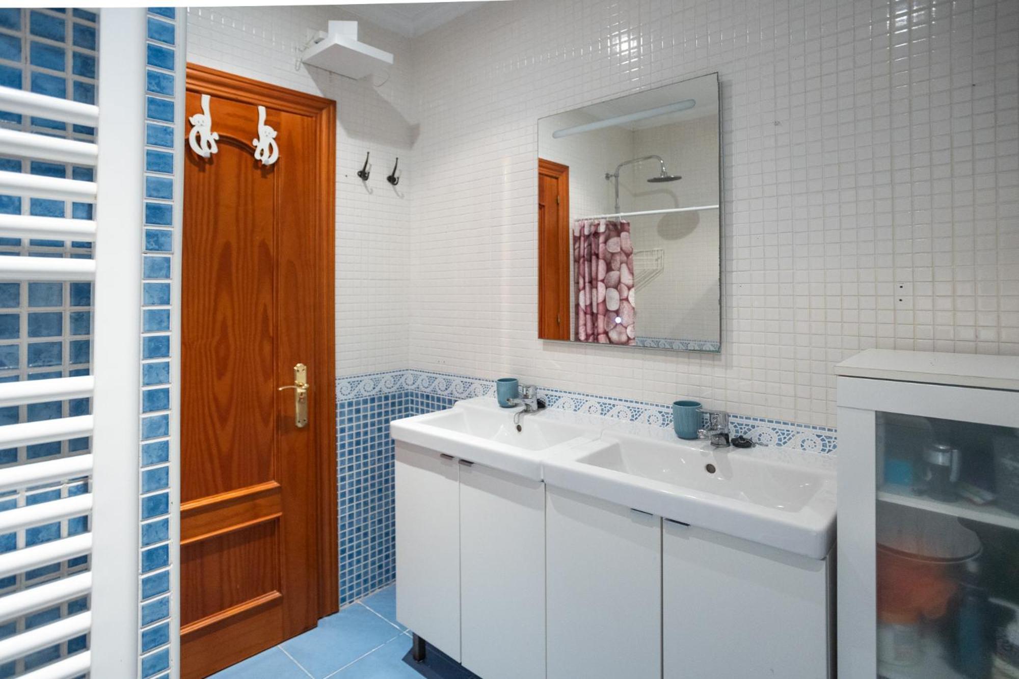 Naim Guest House Malaga Centro Luaran gambar