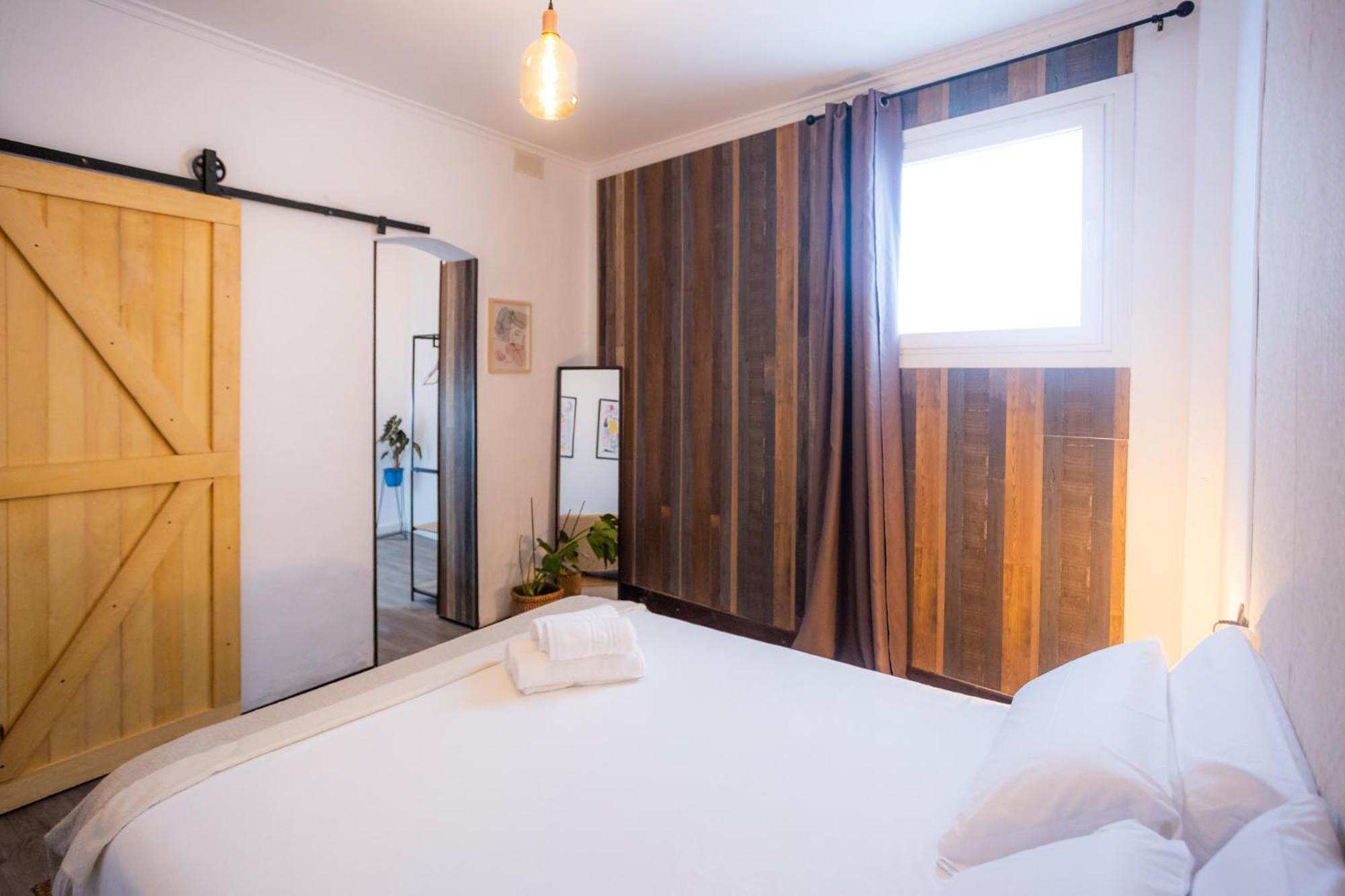 Naim Guest House Malaga Centro Luaran gambar