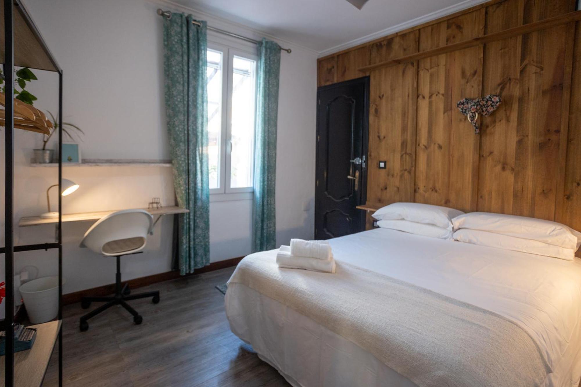 Naim Guest House Malaga Centro Luaran gambar