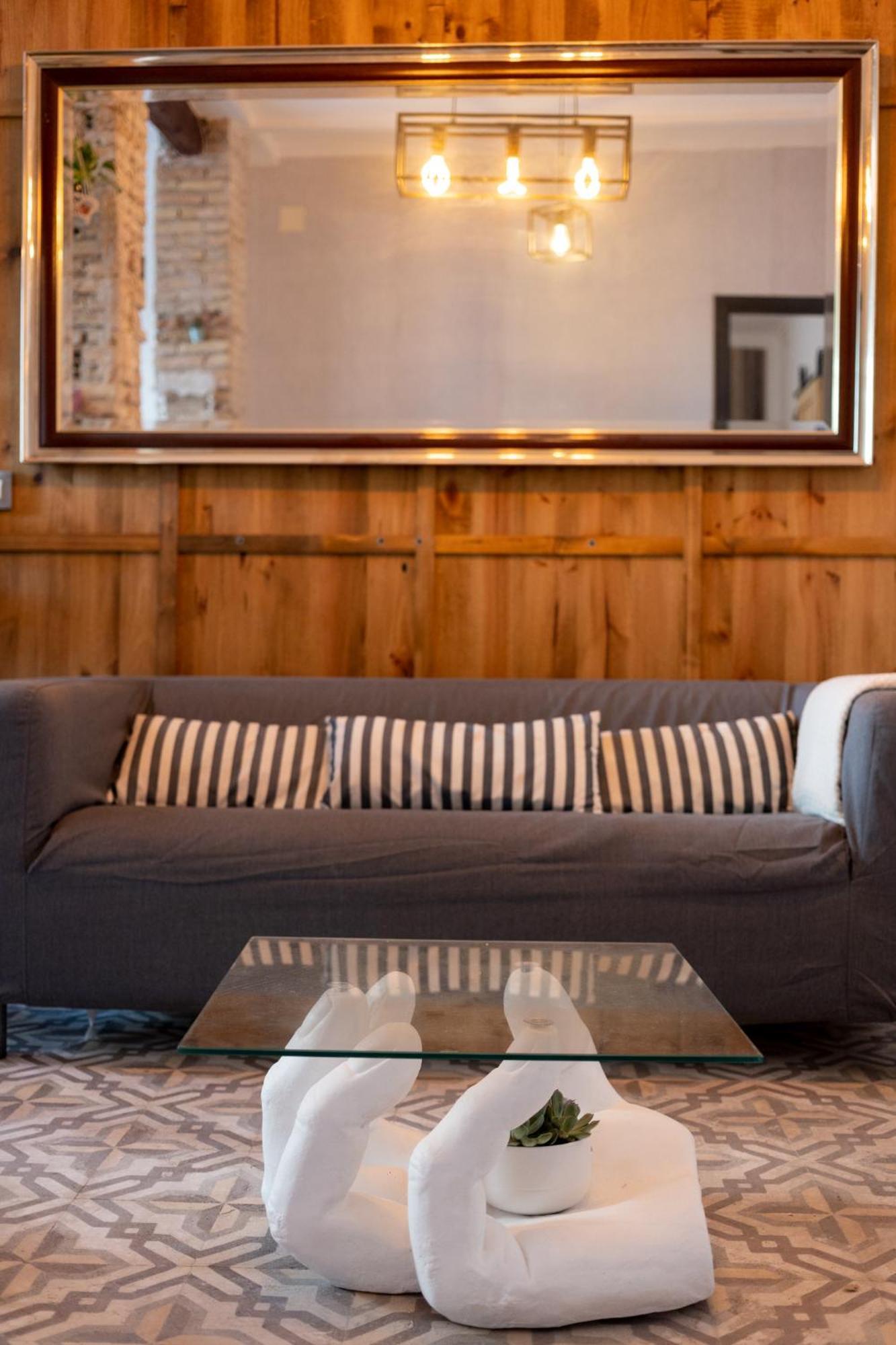 Naim Guest House Malaga Centro Luaran gambar